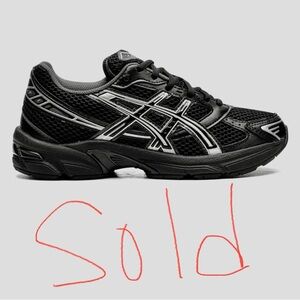 ASICS
GEL-1130 "Black/Pure Silver" Sneakers